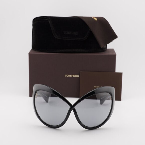 Tom Ford FT0219 DAPHNE 01A Butterfly Sunglasses - Black\Grey - Picture 3 of 9